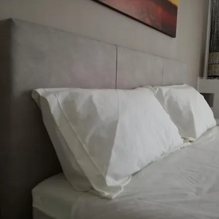 La Casa Di Ale * Aci Castello